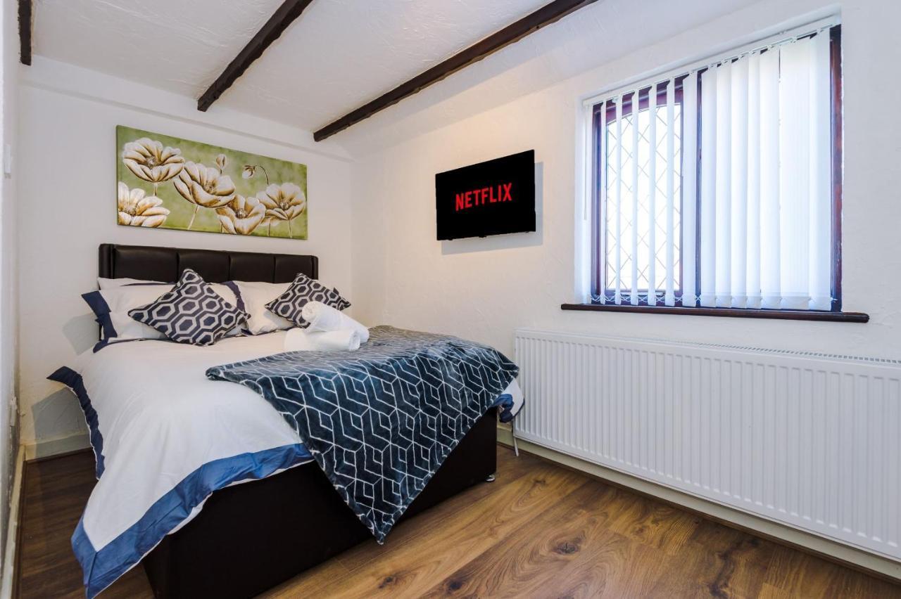 Sunshine Cottage By Happy Sunshine Stay Golborne Esterno foto