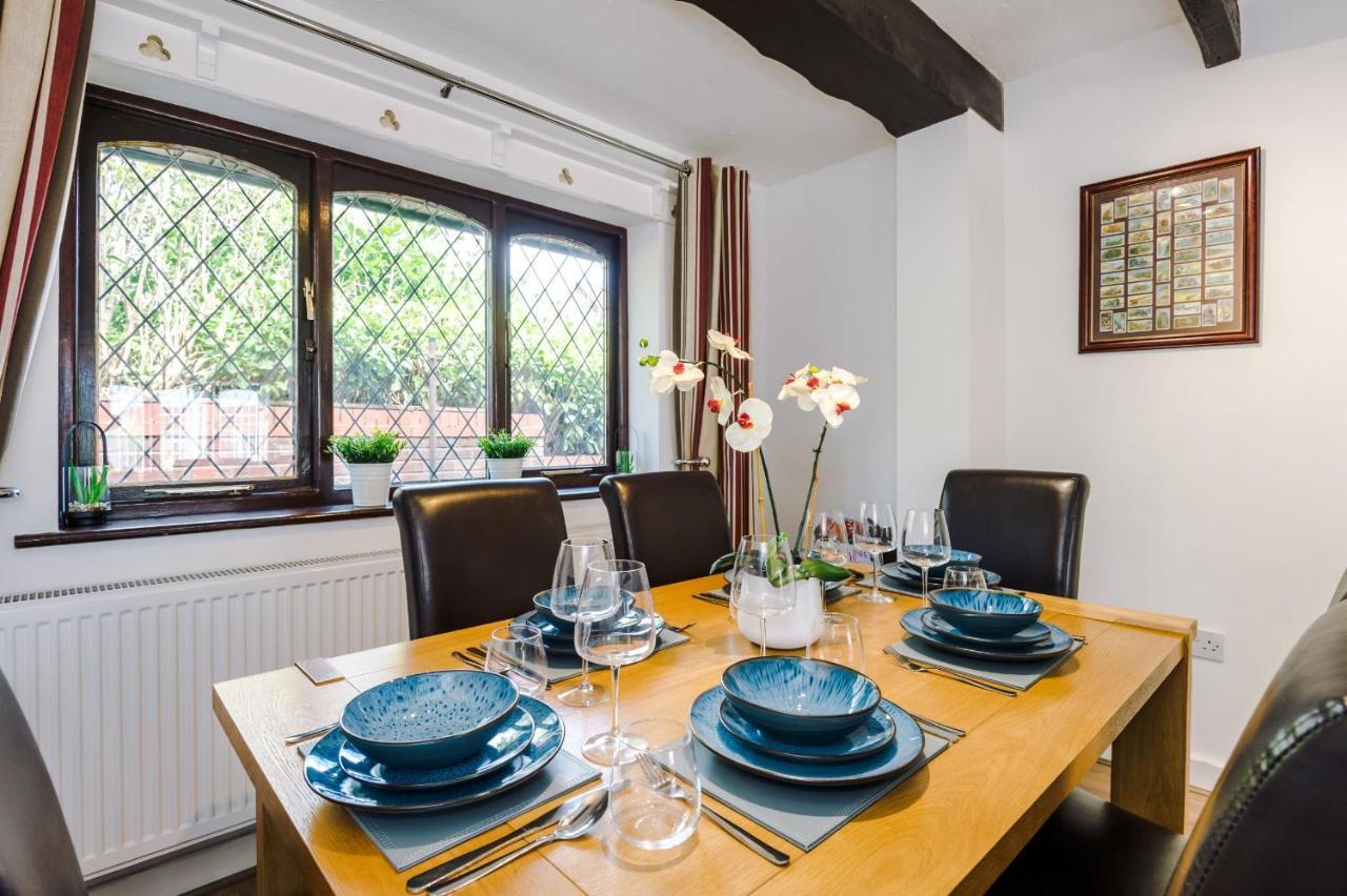 Sunshine Cottage By Happy Sunshine Stay Golborne Esterno foto